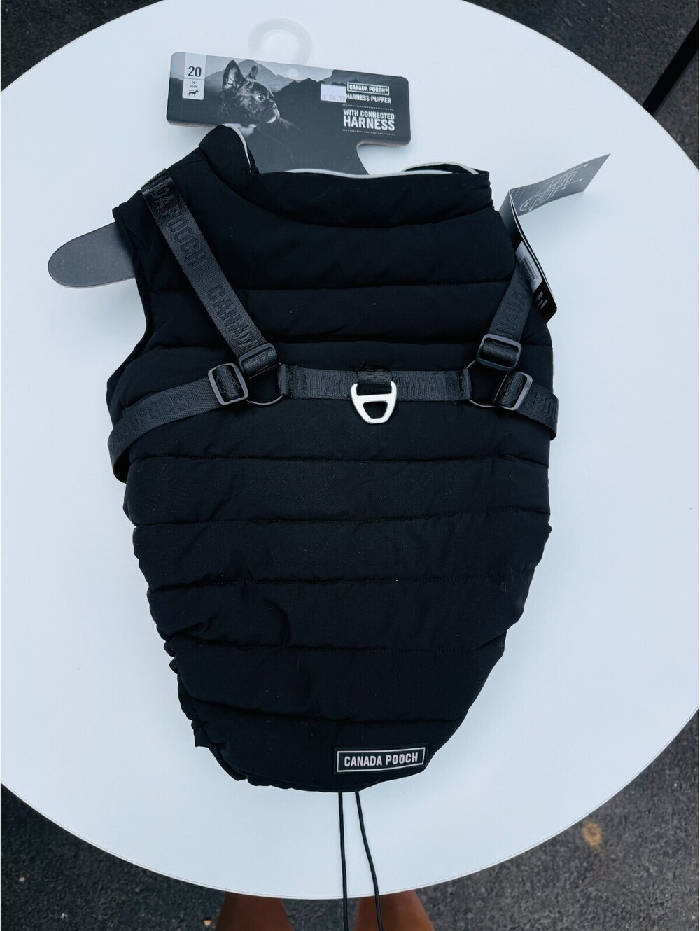 Canada Pooch The Harness Puffer Dog Jacket Coat Black Size 20 Built In Leash NEW